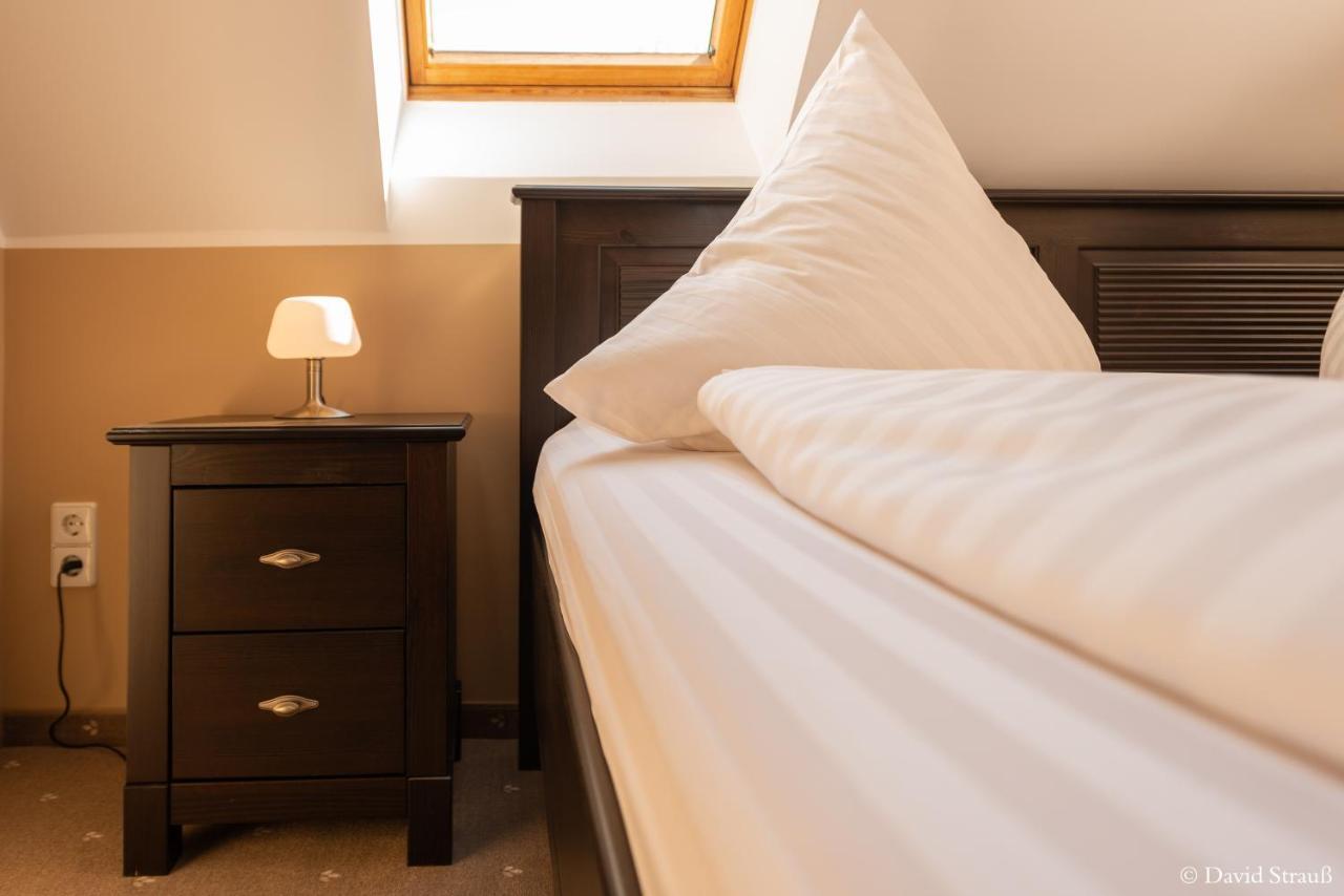 Hotel Wasserschloesschen Naumburg  Eksteriør billede