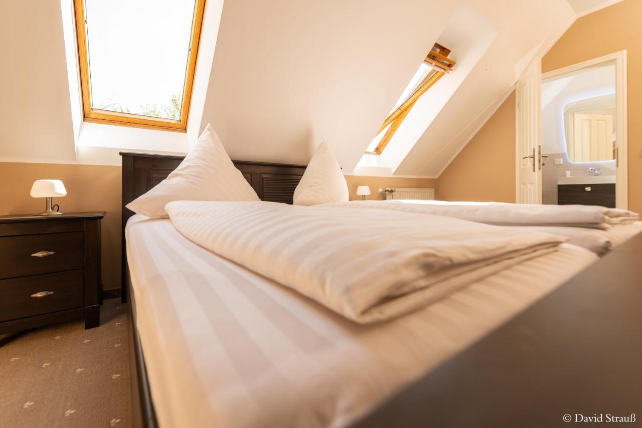 Hotel Wasserschloesschen Naumburg  Eksteriør billede